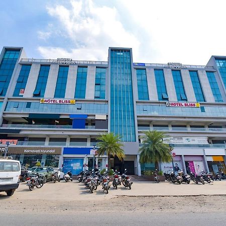 Fabhotel Bliss Ahmedabad Exterior foto