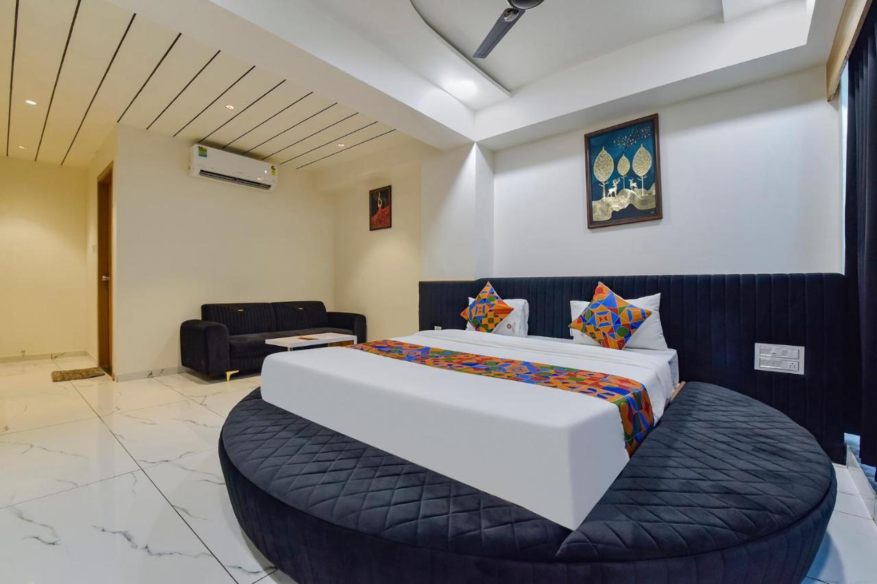 Fabhotel Bliss Ahmedabad Exterior foto
